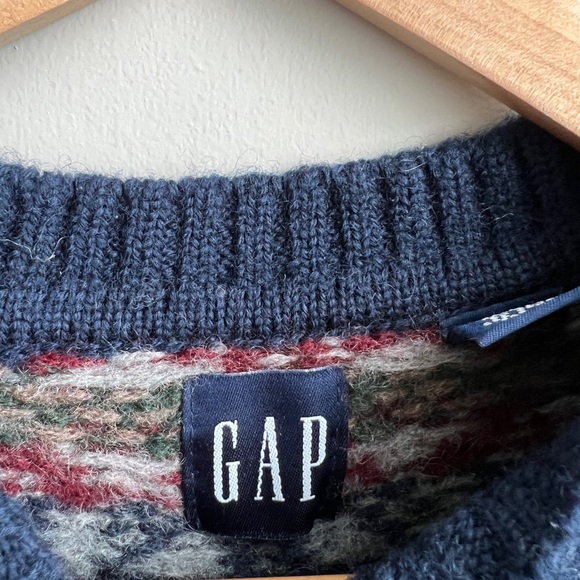 GAP vintage Wool Fair Isle Crewneck Sweater - Picture 4 of 6